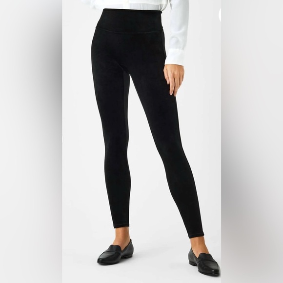 SPANX Classic Black Velvet Leggings Women’s Medium Casual Holidays Winter Fall - Picture 1 of 7